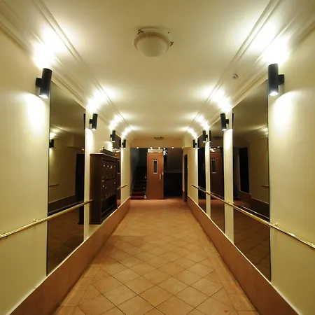 Apartamento Duplex Opera Niza