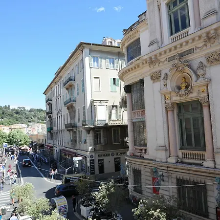 Apartamento Duplex Opera Niza